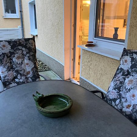 Ferienwohnung Im Gruenen Eg Mit Terrasse Herdecke Exterior photo